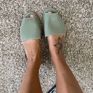 Green Strap Peep Toe Flat Sandals